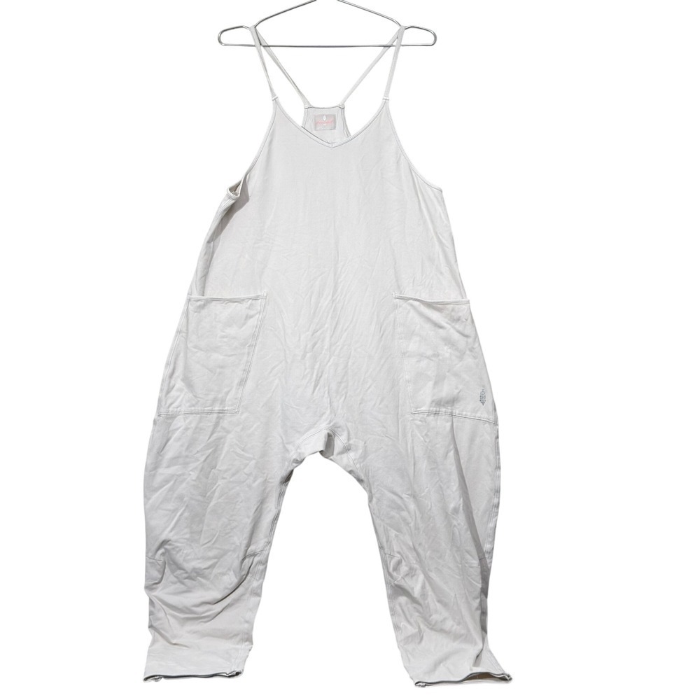 FP Movement Hot Shot Onesie XS offwhite Relaxed Fit Athleisure Jumpsuit Pockets